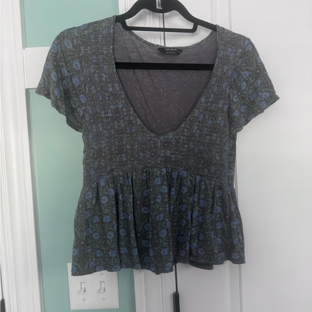 Lucky Brand Blue and Gray Floral V-Neck Blouse